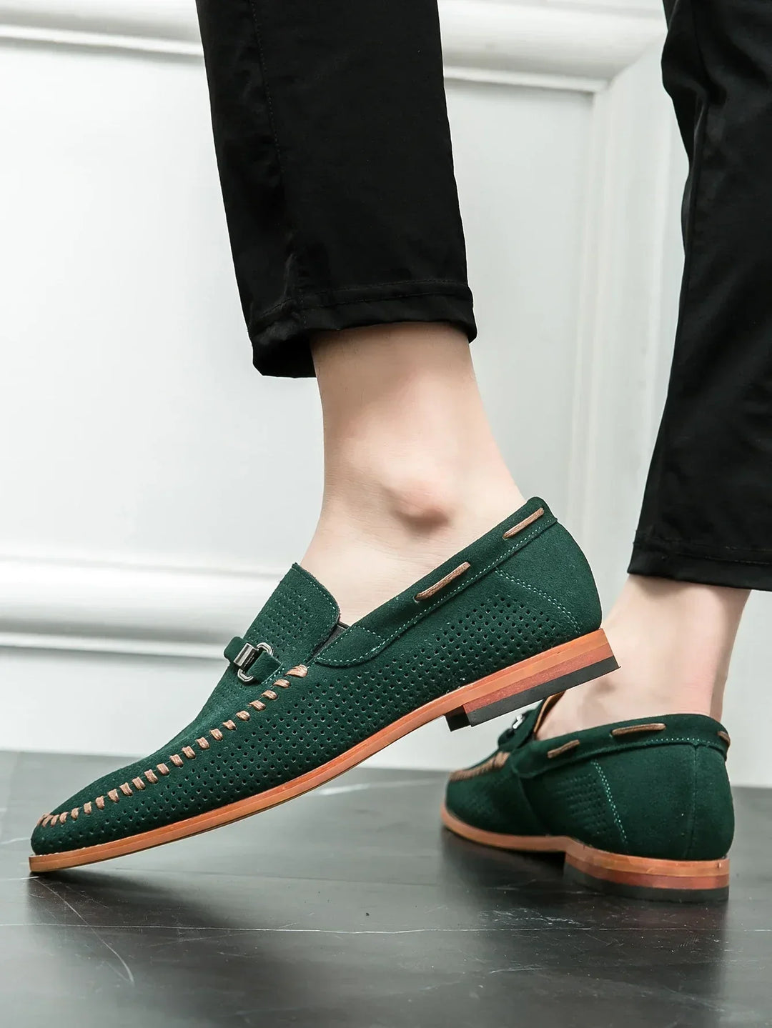 Dorian - Mokasíny Slip-On Perforovaný Dizajn Kovová Pracka